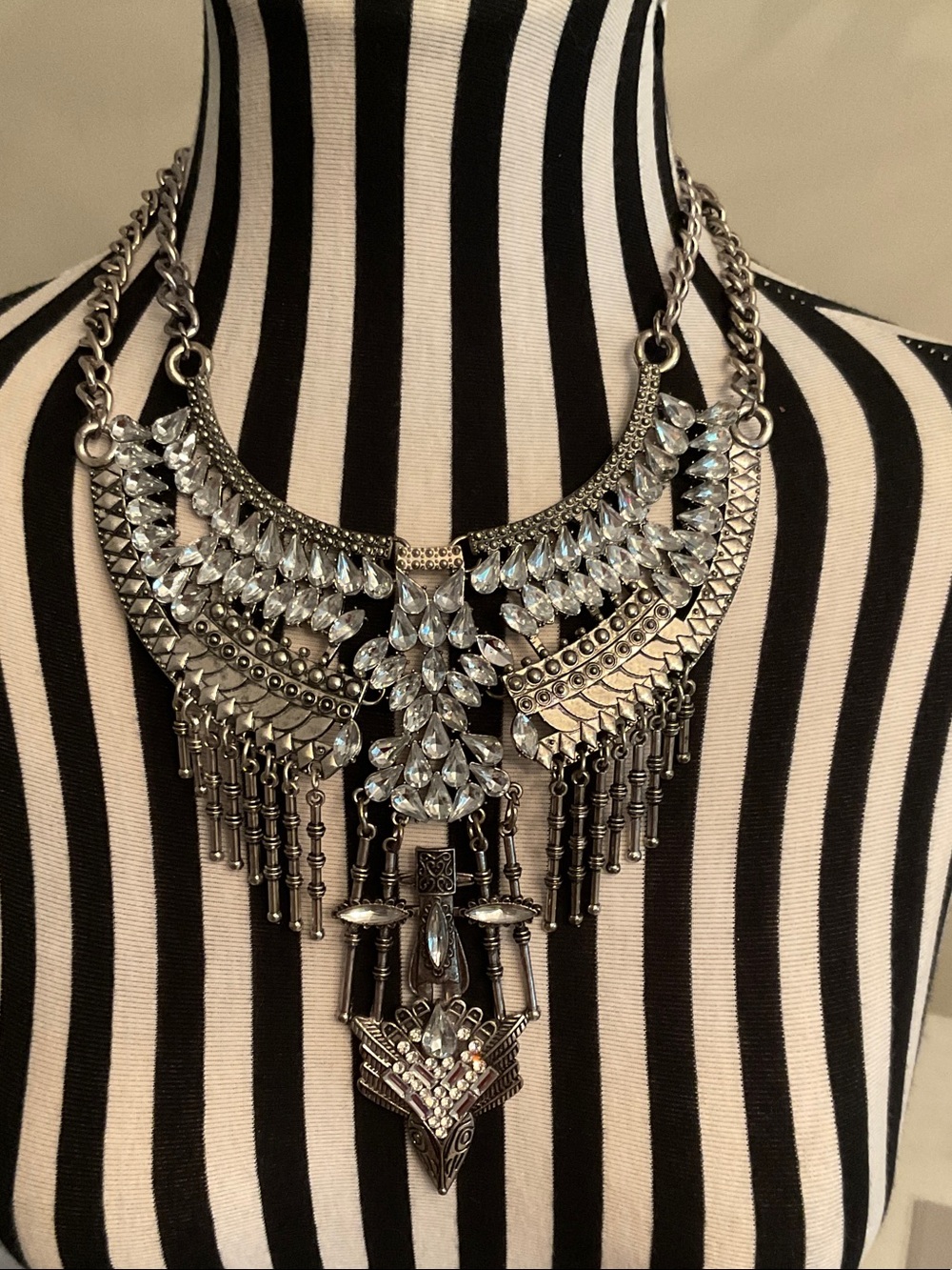 Antique Style Silver Fringe Crystal Statement Necklace - Women Jewelry